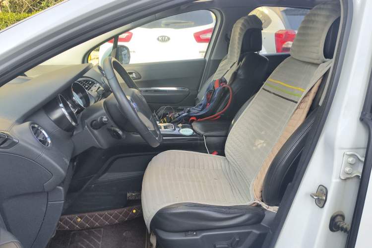 Used Peugeot 3008 2015 2.0L Automatic Trend Edition
