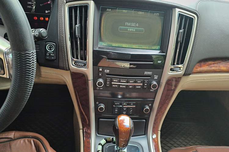 Used Cadillac SLS Seville 2007 2.8 Luxury Model Audio And AC Panel