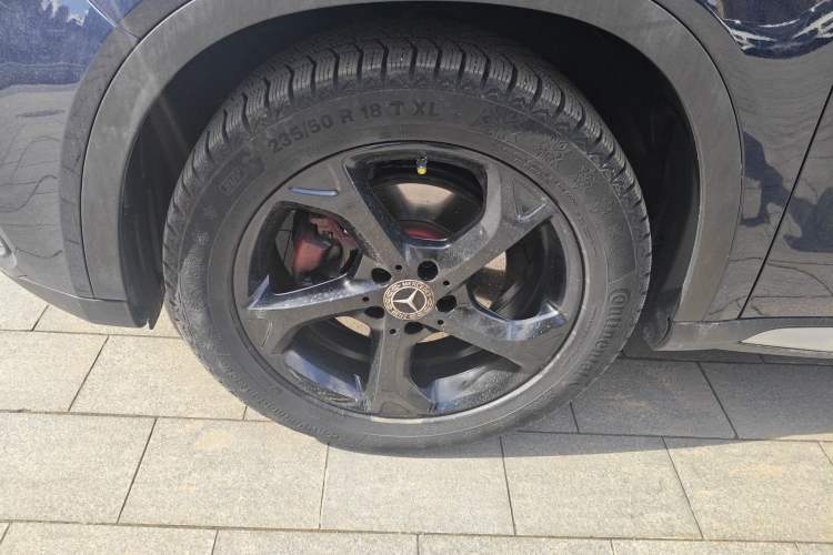 Used Mercedes-Benz GLA 2018 GLA 200 Sport Edition Left Front Wheel Hub