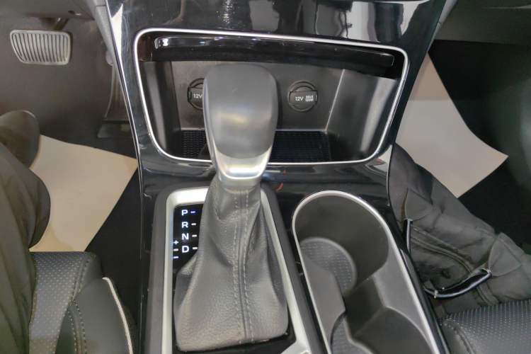 Used Hyundai Tucson 2020 280TGDi Two-Wheel-Drive GLS Smart Connectivity Version China VI Standard
