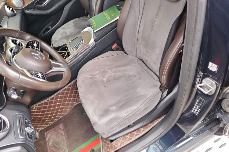 Used Mercedes-Benz GLC 2020 Facelifted GLC 300 L 4MATIC Luxury Edition Left Front Seat