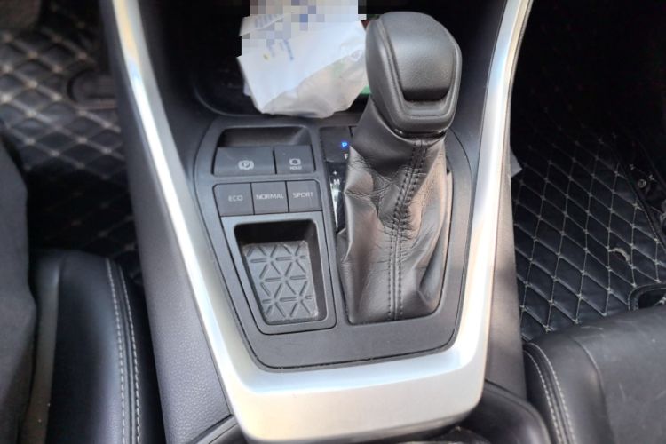 Used Toyota Wildlander 2020 2.0L CVT Two-Wheel Drive Luxury Edition
