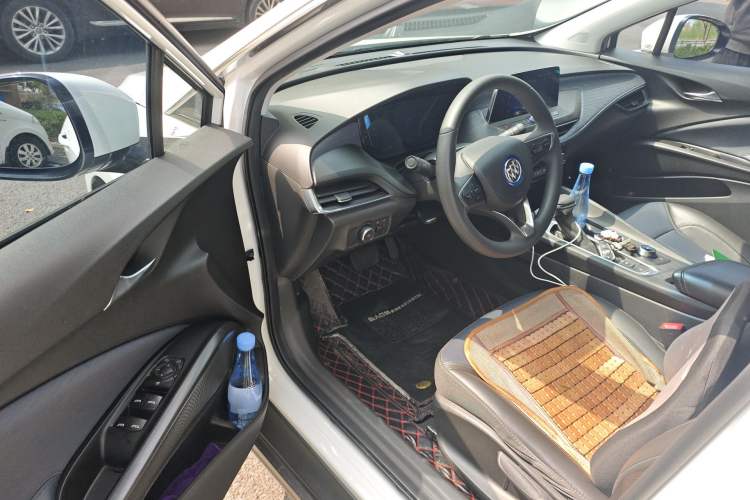 Used Buick Velite 6 2022 Connected & Shared PLUS Driver Seat