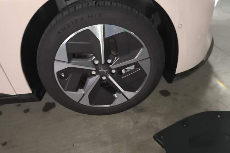 Used XPeng MONA M03 2024 515 Long-Range
