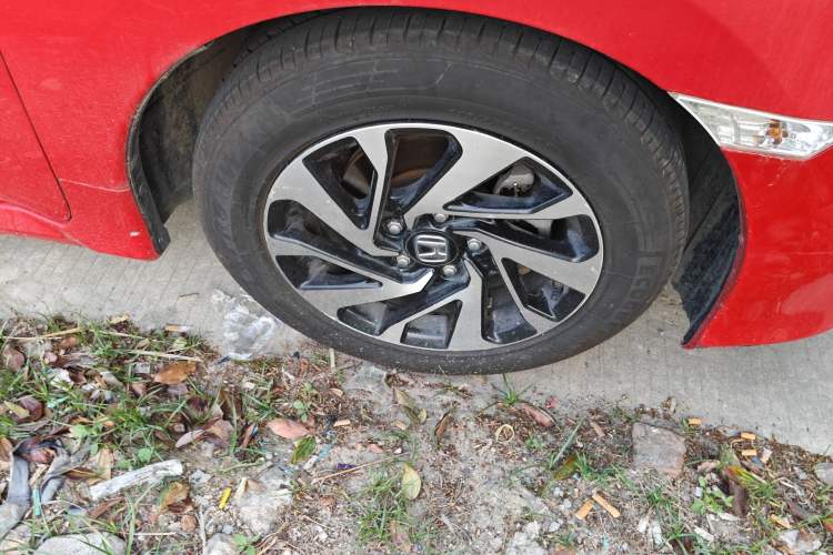 Used Honda Civic 2016 220TURBO CVT Luxury Edition
