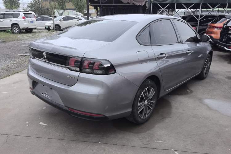 Used Peugeot 308 2016 1.6L Manual Fashion Edition Rear Right 45 Deg