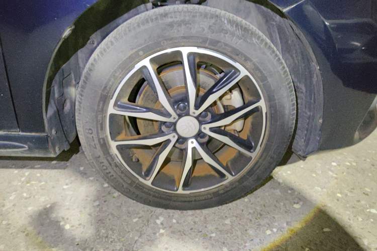 Used BYD Song MAX 2017 1.5T Automatic Smart Connect Prestige 7-Seater
