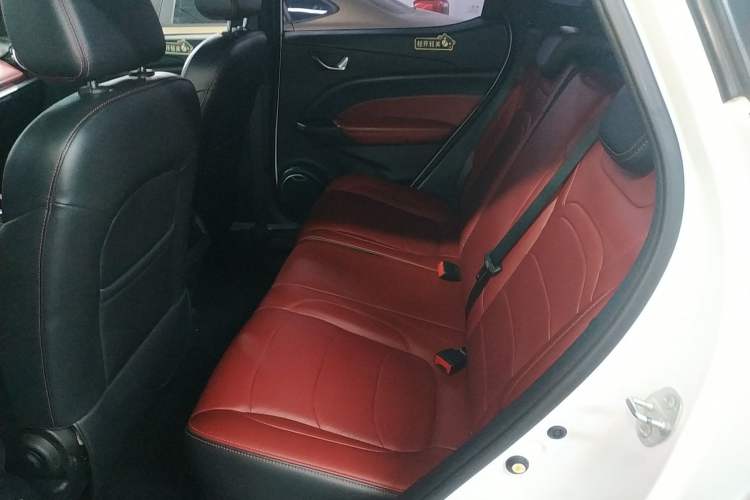 Used Dongfeng Fengon 500 2021 1.5L Manual Enjoyment Model Left Rear Seat