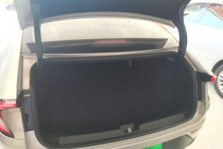 Used Wuling Xingguang 2024 Co-Creation Edition 510 Advanced Model