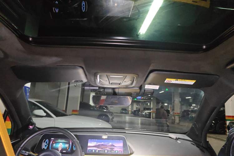 Used ORA Good Cat GT 2023 Mulan Edition 401km Prestige Version
