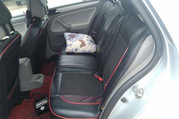 Used Volkswagen Bora 2012 1.6L Manual Fashion Edition Left Rear Seat