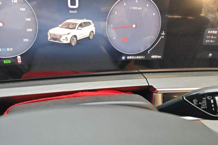 Used Chery Tiggo 8 PRO 2025 290T Two-Wheel Drive Prestige Edition Odometer Close Up