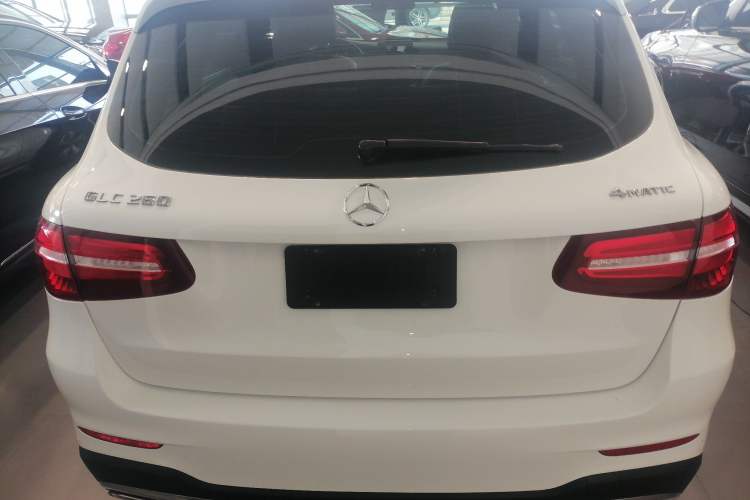 Used Mercedes-Benz GLC 2017 GLC 260 4MATIC Luxury Model
