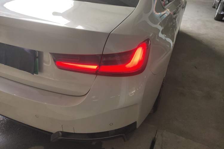 Used BMW i3 2022 eDrive 35 L
