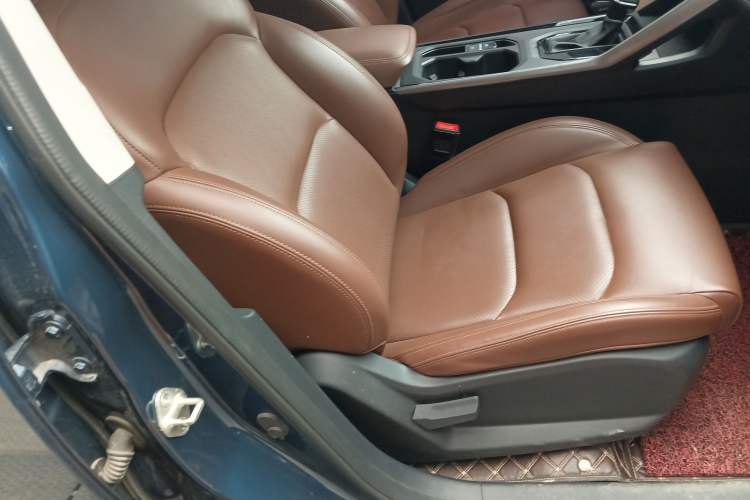 Used Geely Auto Vision X6 2021 PRO 1.4T Automatic Prestige Model Right Front Seat