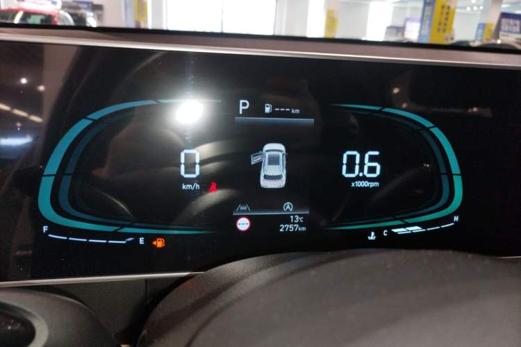 Used Hyundai ix35 2023 Musso 2.0L Deluxe Edition DLX Instrument Cluster