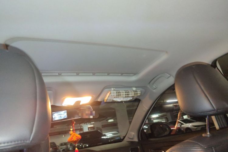 Used Roewe 360 2015 1.5L Automatic Luxury Edition
