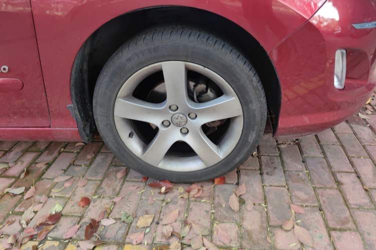 Used Peugeot 408 2011 2.0L Automatic Comfort Edition