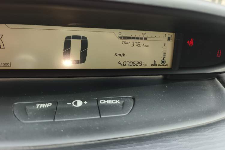 Used Citroen C-Quatre 2011 Sedan 1.6L Automatic Fashion Edition Odometer Close Up