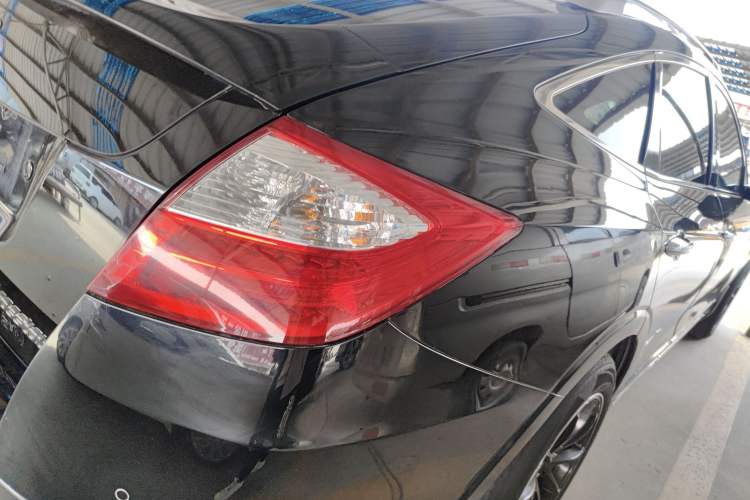 Used Honda Crosstour 2014 2.4L Luxury Edition