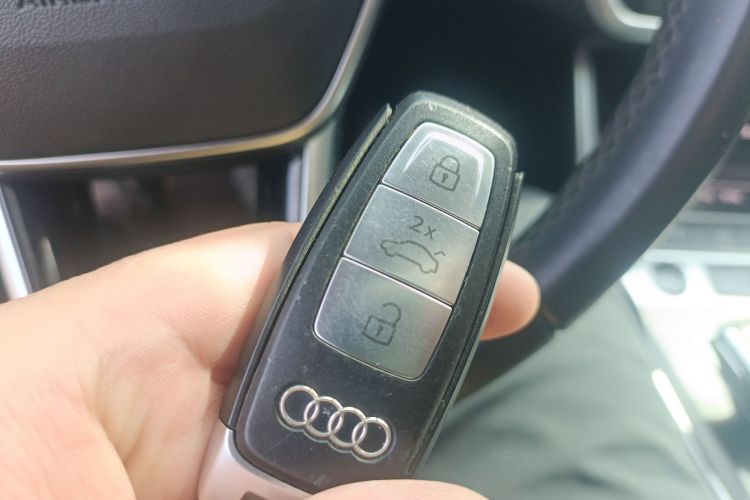 Used Audi A6L 2022 45 TFSI Prestige Elegant Edition
