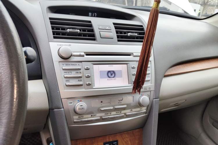 Used Toyota Camry 2011 240G Luxury Anniversary Edition