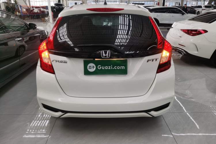 Used Honda Fit 2018 1.5L CVT Comfort Sunroof Version
