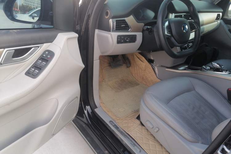 Used Denza Denza 2018 450 Base Version
