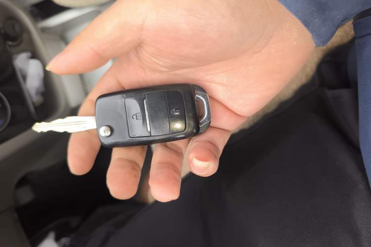 Used CHANGAN Alsvin V3 2015 1.4L Manual Meiman Model China IV Standard