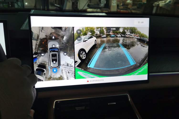 Used Chery Tiggo 8 L 2024 2.0T Two-Wheel Drive Prestige Version 5 Seats