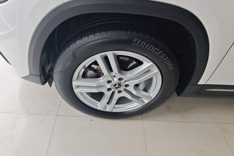 Used Mercedes-Benz GLA 2023 GLA 200 Exterior 4