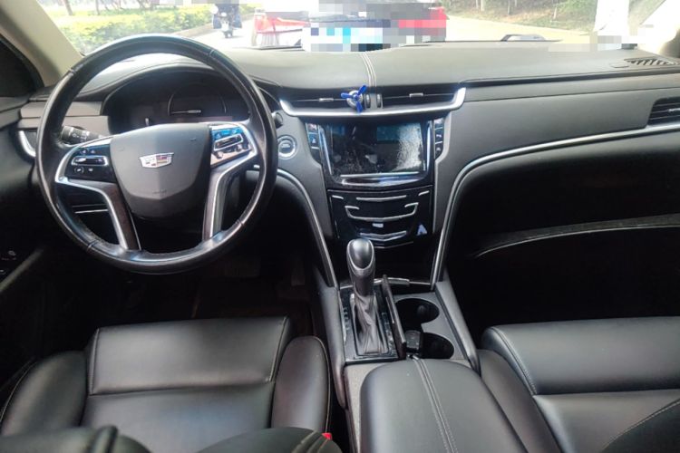 Used Cadillac XTS 2018 28T Tech Edition Center Console