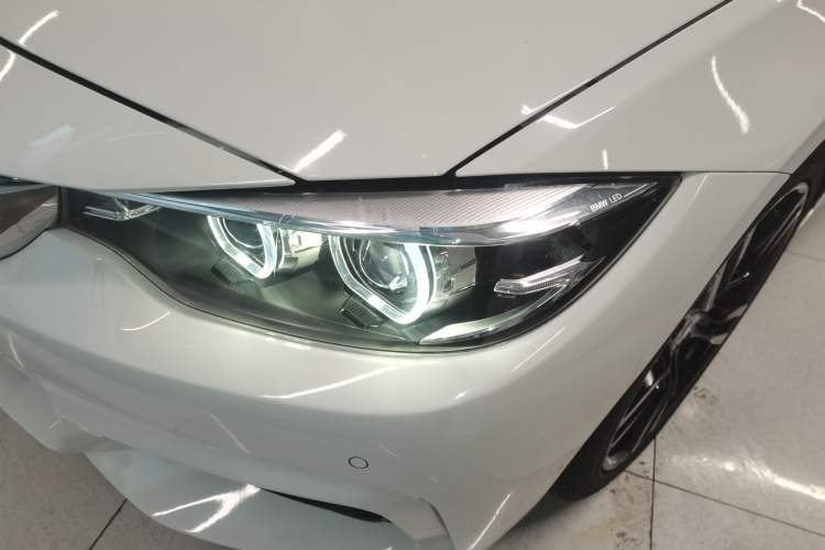 Used BMW 4 Series 2017 425i Gran Coupe Luxury M Sport Package Left Front Headlight