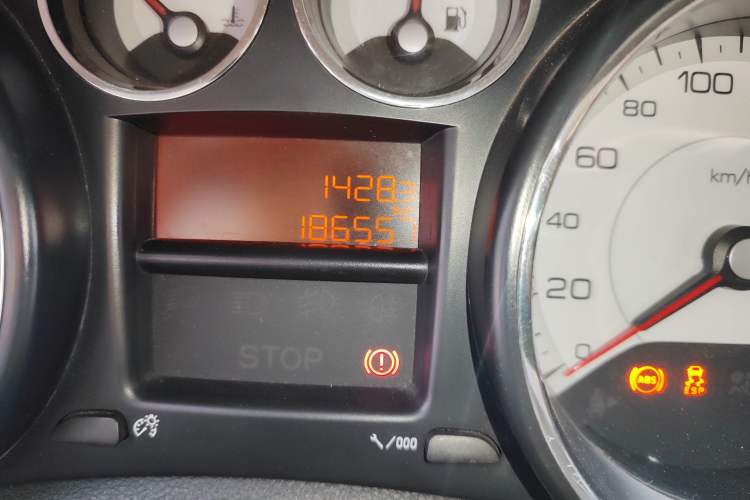 Used Peugeot 408 2013 2.0L Manual Comfort Edition Odometer Close Up