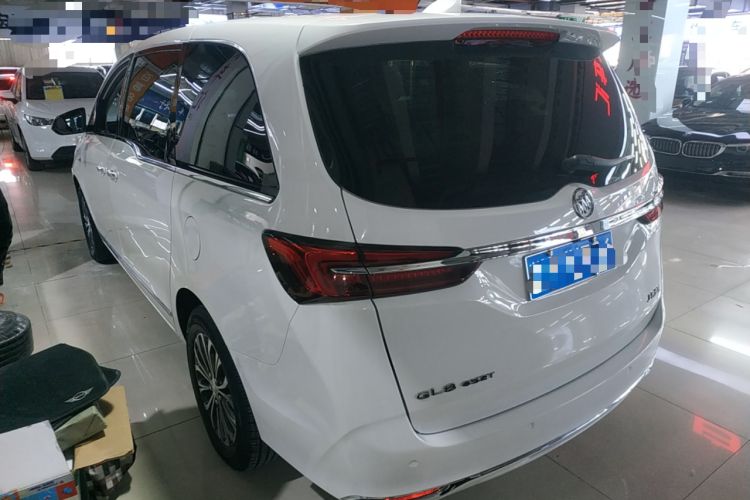 Used Buick GL8 2021 Land Cruiser Executive Class 652T Luxury Model
