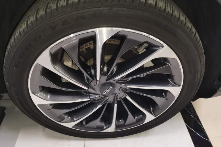 Used Lincoln Aviator 2021 3.0T V6 All-Wheel-Drive Executive Edition
