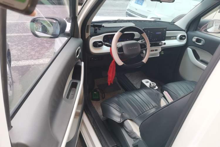 Used Geely Galaxy Panda 2025 210km Panda Kart Driver Seat