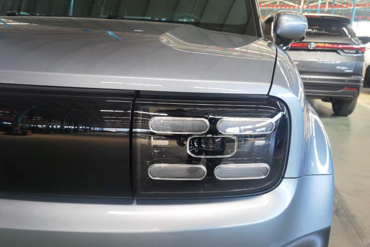 Used Baojun Spark EUV 2026 301km Flagship Edition Left Front Headlight