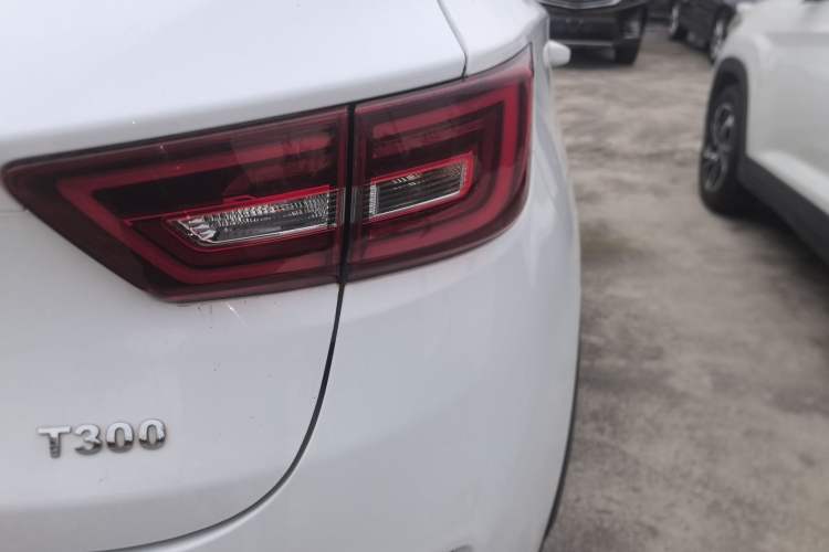 Used Zotye T300 2017 1.5L Manual Luxury Model Right Rear Taillight