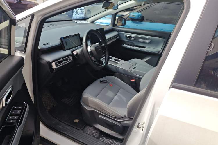 Used AION Y 2023 Plus 610 Enjoyment Edition Ternary Lithium
