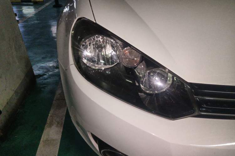 Used Volkswagen Golf 2012 1.4 TSI Automatic Comfort Edition Right Front Headlight