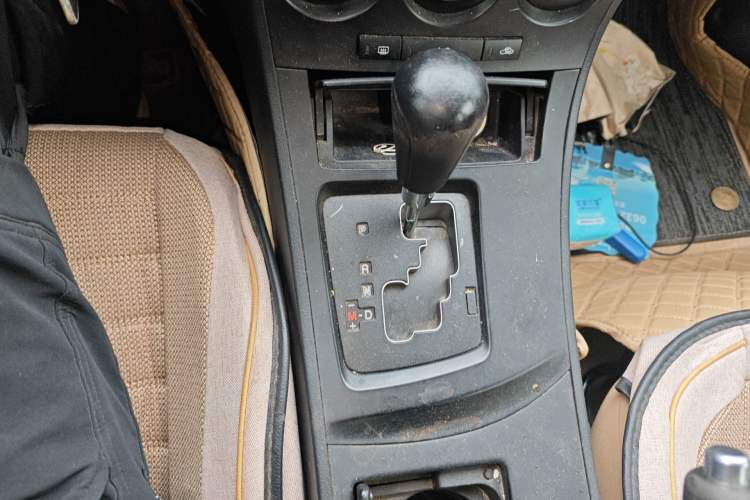 Used Mazda 3 2011 Sedan 1.6L Automatic Comfort Model Gear Lever