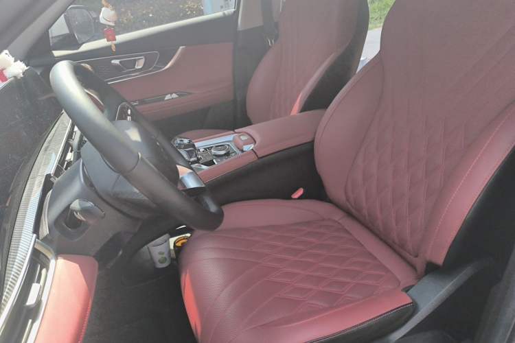 Used Chery Tiggo 7 PLUS 2023 Champion Edition 1.5TGDI DCT Prestige Model
