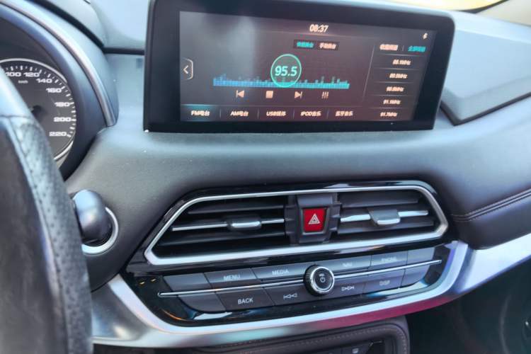 Used JAC Group Refine R3 2018 1.6L Manual Luxury Smart Model