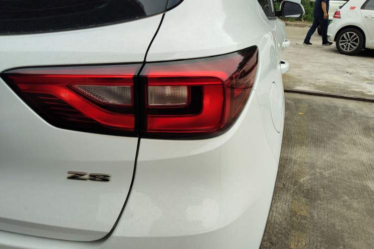 Used MG ZS 2018 1.5L Automatic Luxury Edition China V Standard Right Rear Taillight