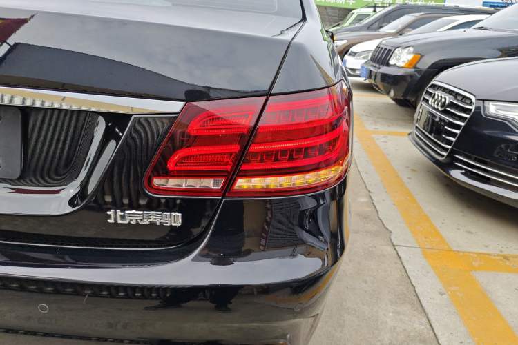 Used Mercedes-Benz E-Class 2015 Facelift E 200 L Sport Edition