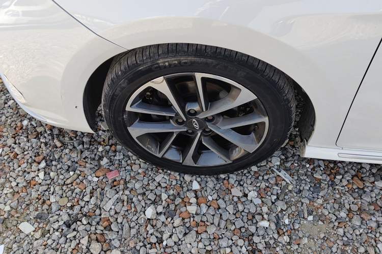 Used Chery Arrizo GX 2019 Pro 1.5T CVT Model Color Version China VI Standard