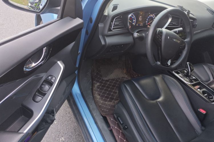 Used Venucia D60EV 2019 High-Range Deluxe Edition
