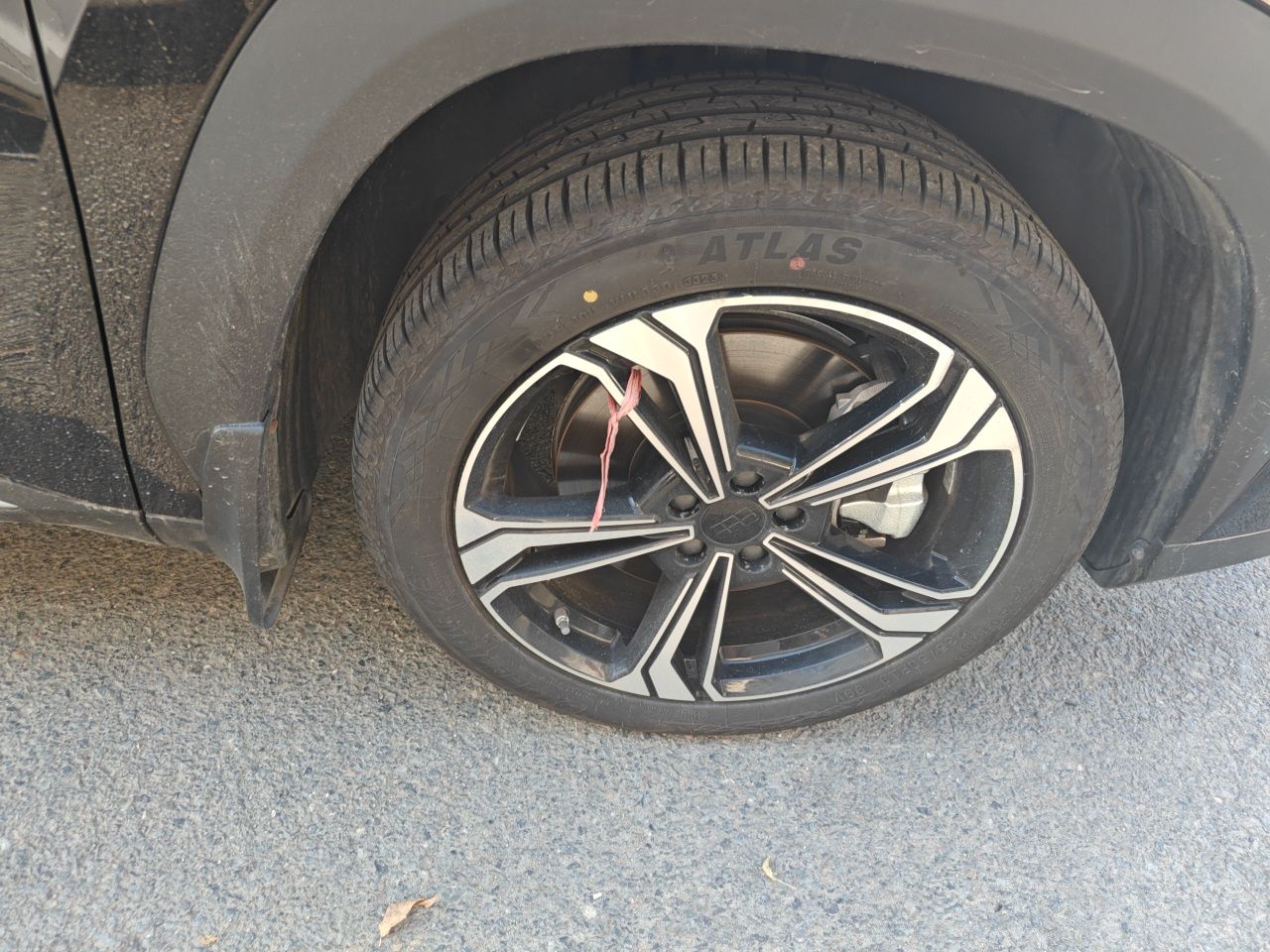 Geely Galaxy L7 2025 EM-i 115km Exploration Edition — снимка 8