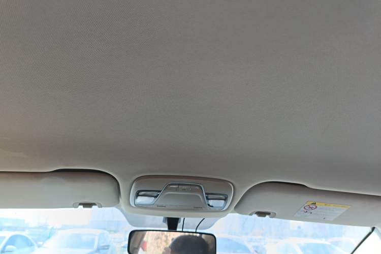 Used Geely Auto Vision X3 2019 Upgraded Model 1.5L CVT Elite Version Headliner